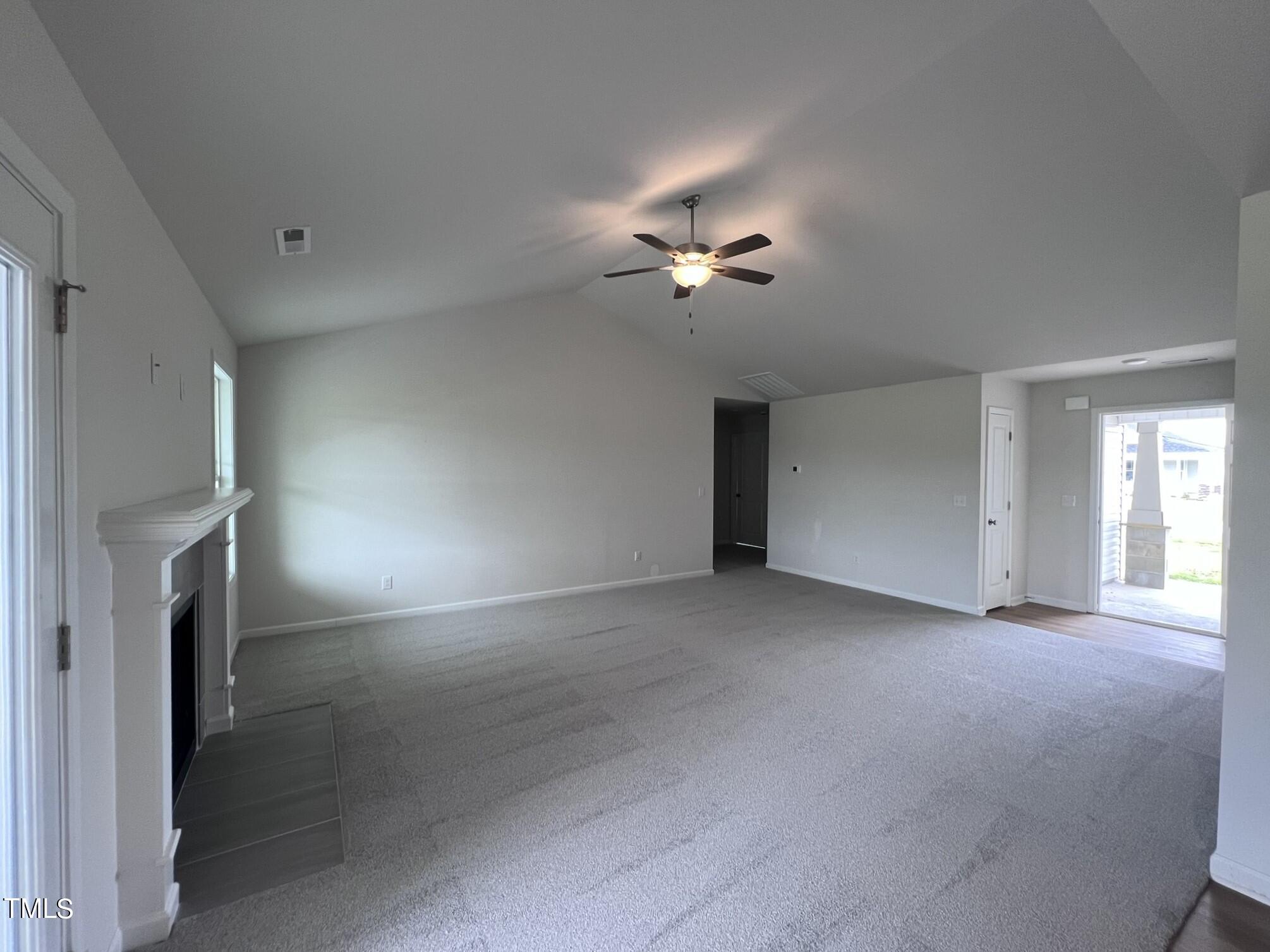 73 Grace Ridge Benson, NC 27504 - Photo 3 of 19 IMG_1716