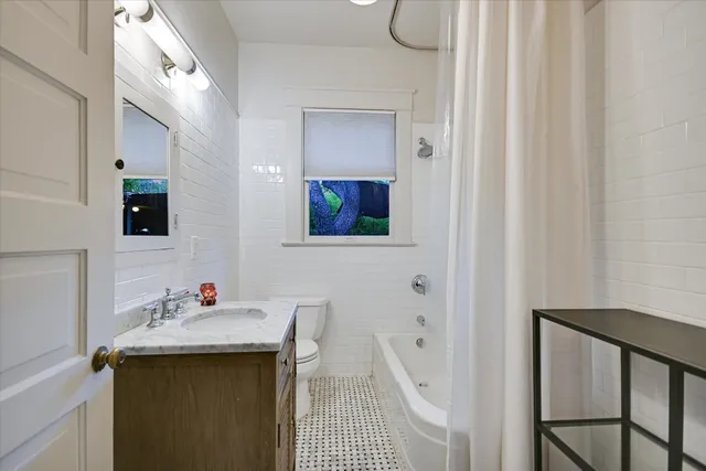 $8,500 | 1402 Windsor Road, Austin, TX 78703