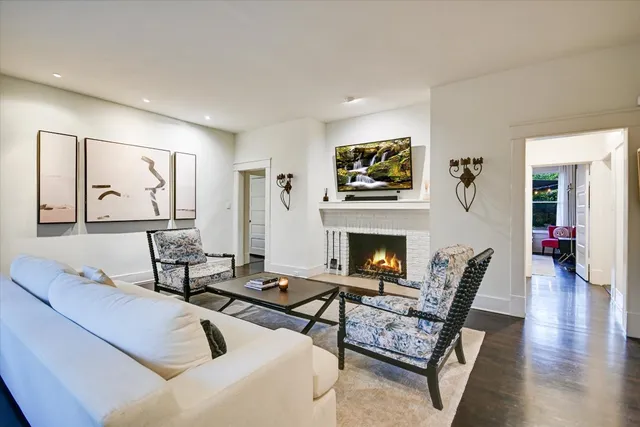 $8,500 | 1402 Windsor Road, Austin, TX 78703