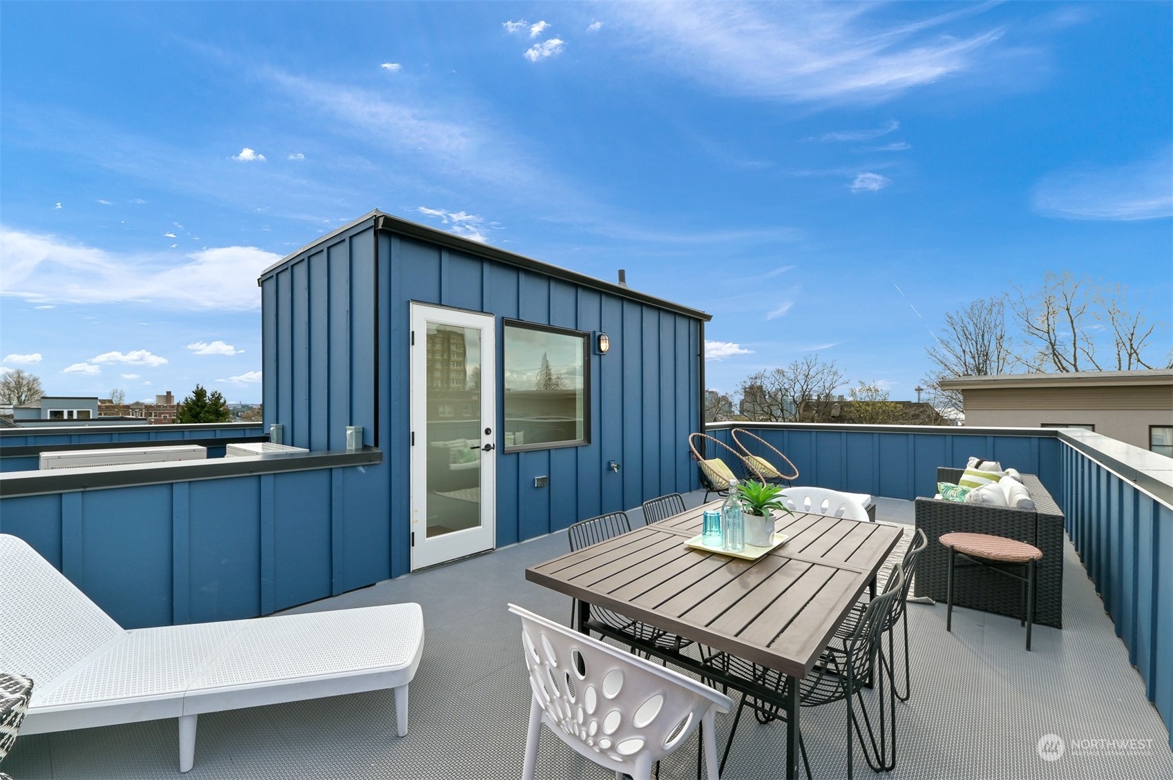 422 14th Avenue East, Unit B Seattle, WA 98112 - Photo 22 of 24 a view of a balcony with furniture