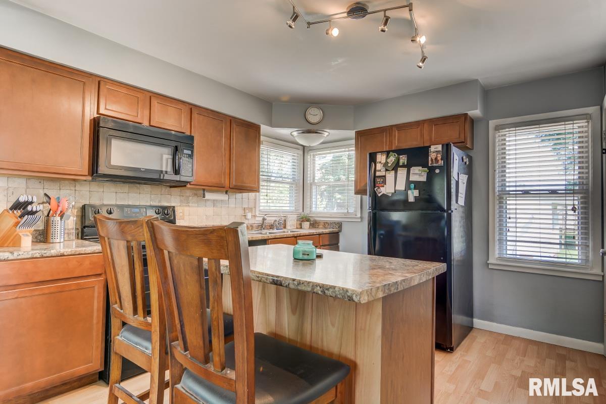 3530 Stanton Street Springfield, IL 62703 - Photo 11 of 36