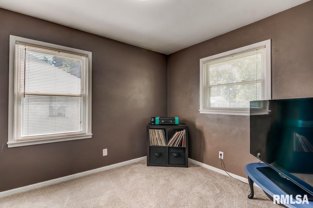 3530 Stanton Street Springfield, IL 62703 - Photo 22 of 36