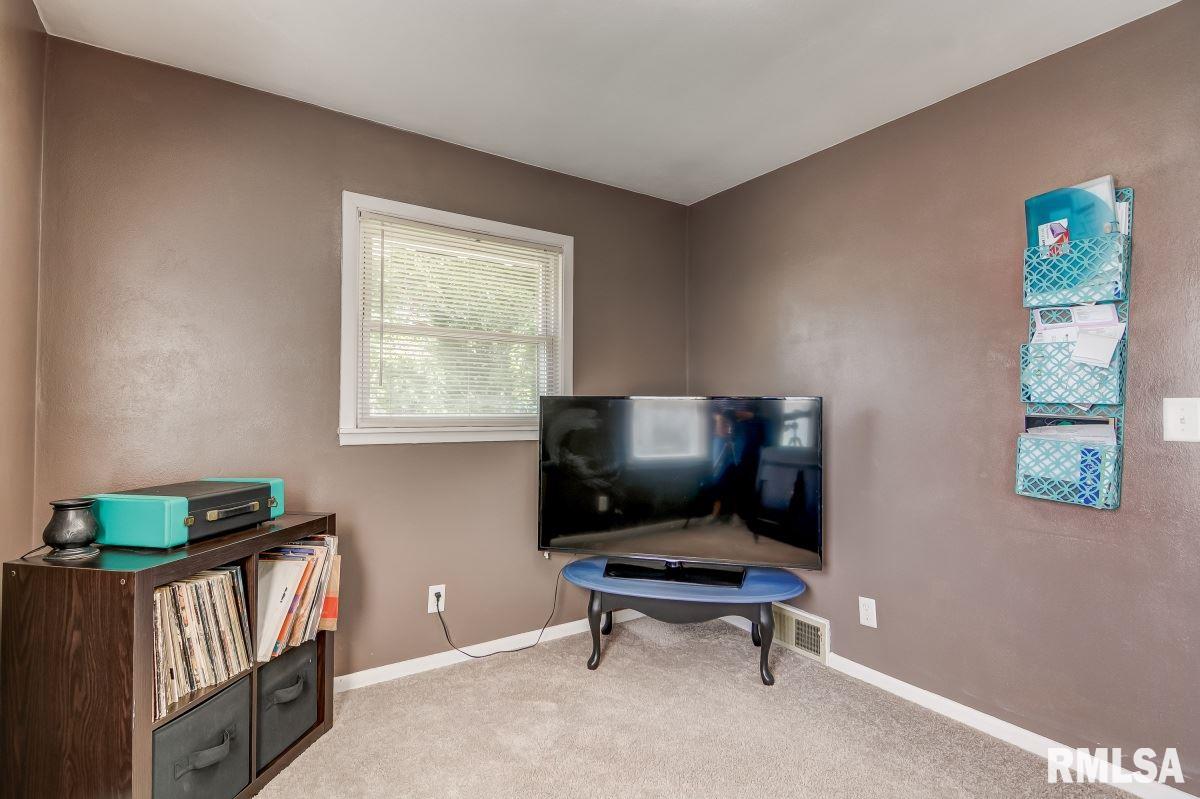 3530 Stanton Street Springfield, IL 62703 - Photo 23 of 36