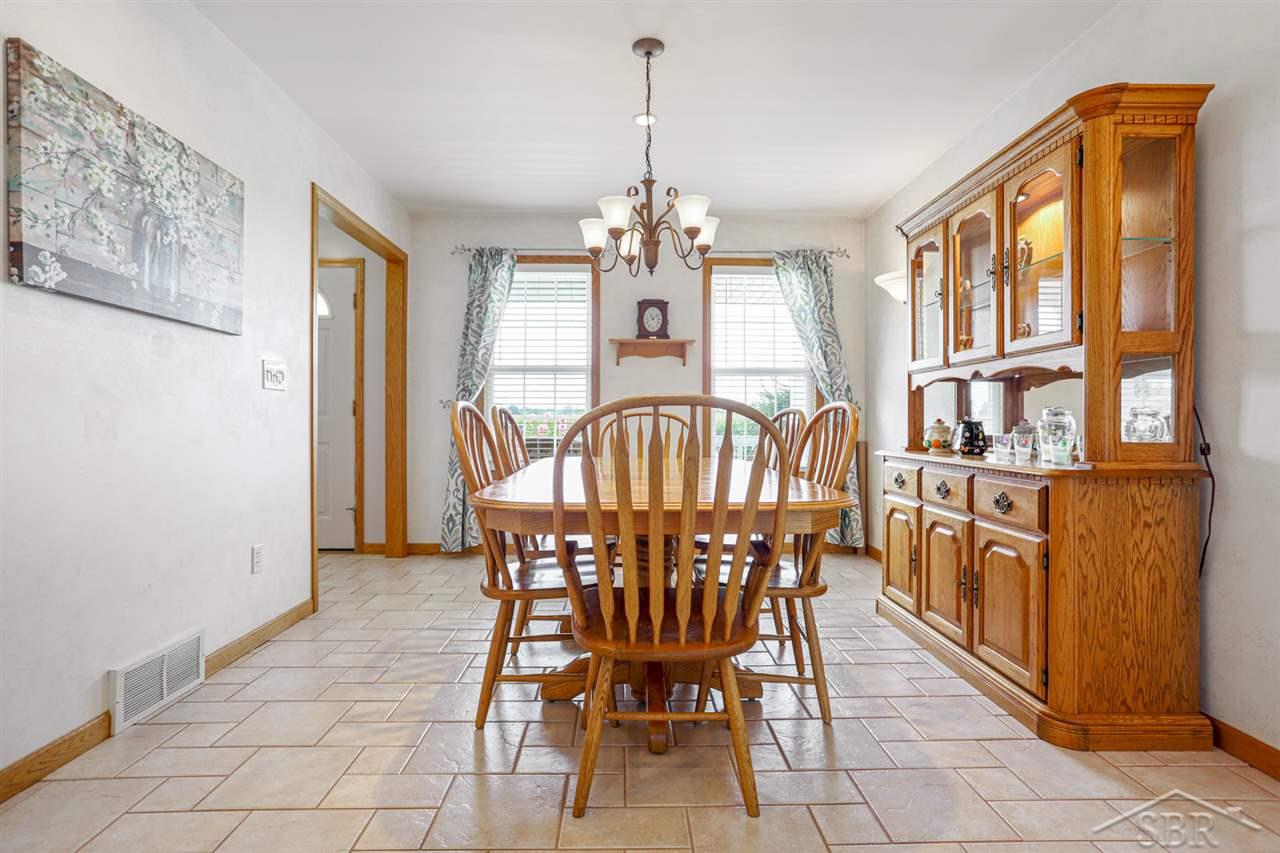 11170 Wilkinson Road Freeland, MI 48623 - Photo 22 of 63 50023279-21.JPG