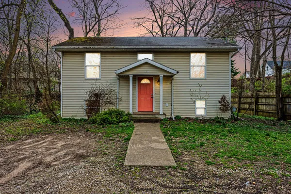 $1,550 | 134 South Clarendon Street, Kalamazoo, MI 49006