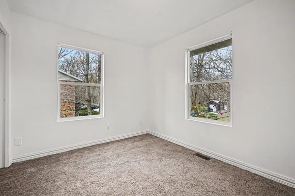 $1,550 | 134 South Clarendon Street, Kalamazoo, MI 49006