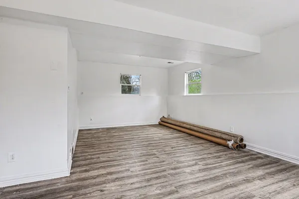 $1,550 | 134 South Clarendon Street, Kalamazoo, MI 49006