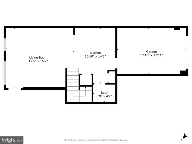 a picture of a wall with a white wall