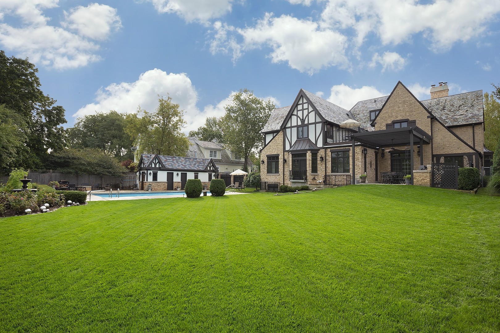 954 Golfview Road Glenview, IL 60025 - Photo 5 of 80