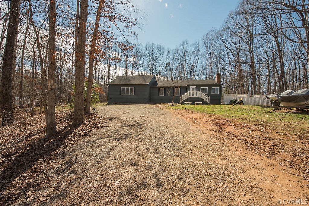 3045 Broad St Road Gum Spring, VA 23065 - Photo 2 of 46