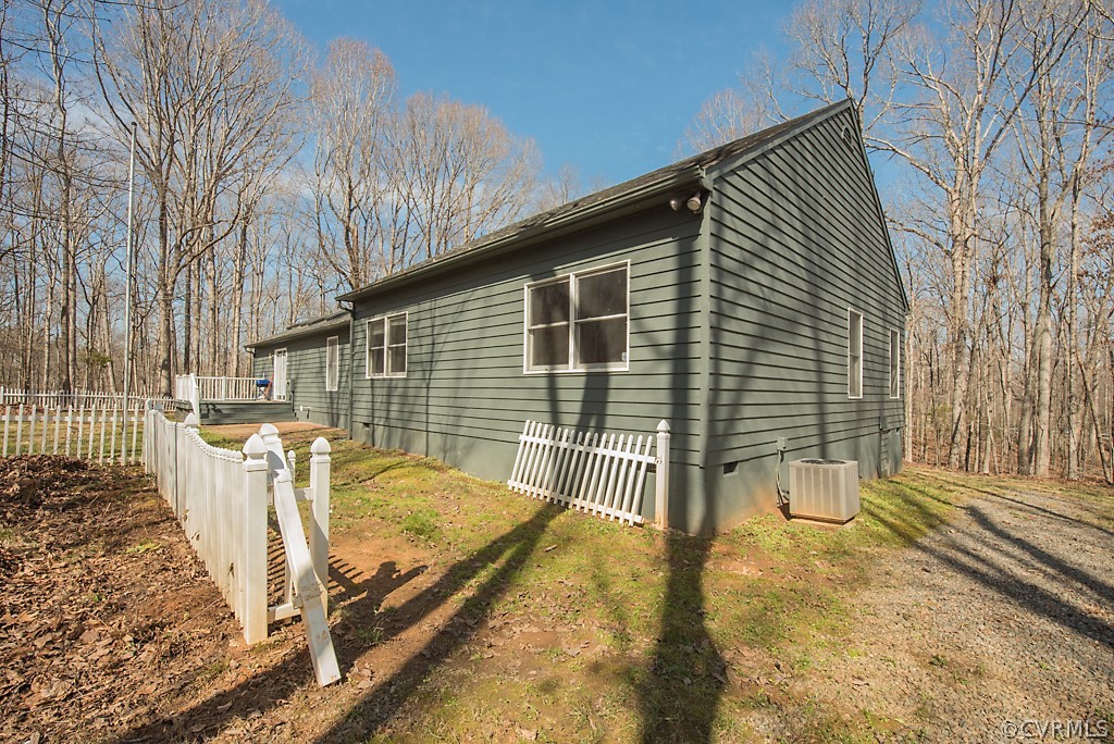 3045 Broad St Road Gum Spring, VA 23065 - Photo 32 of 46