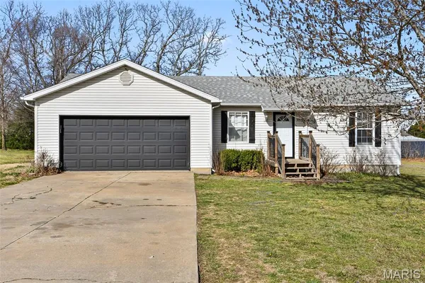 $205,000 | 2125 Cedarwood Court, Lebanon, MO 65536