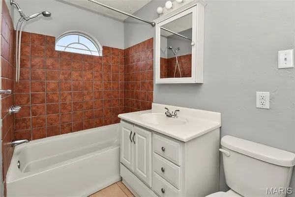 $205,000 | 2125 Cedarwood Court, Lebanon, MO 65536