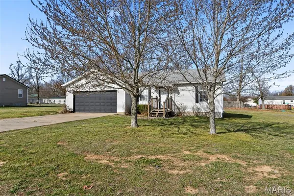 $205,000 | 2125 Cedarwood Court, Lebanon, MO 65536