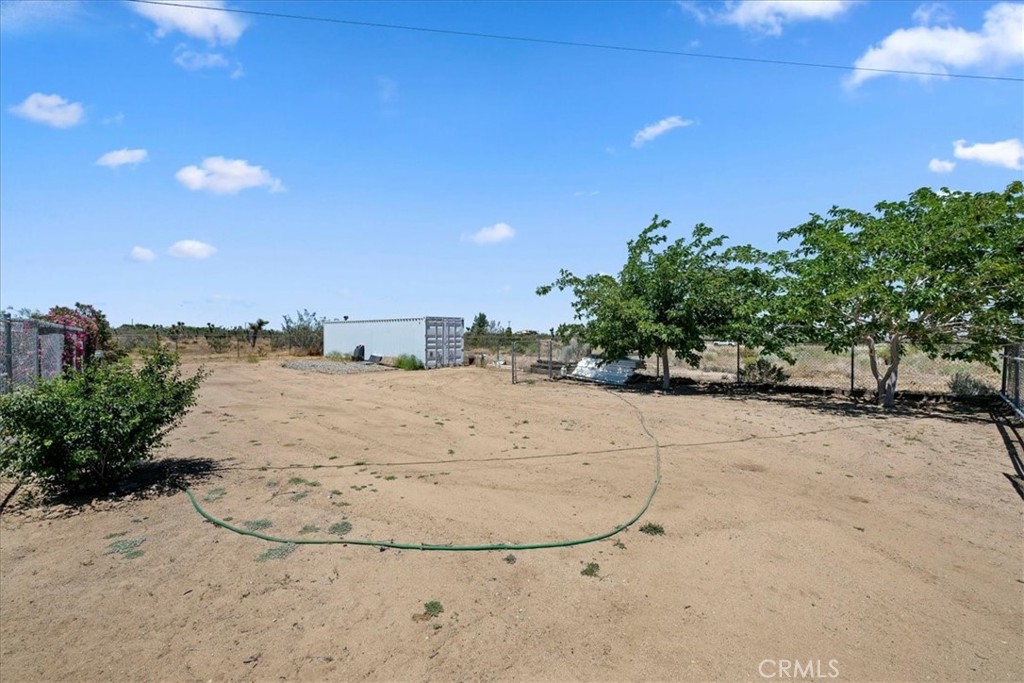 11362 Sonora Road Phelan, CA 92371 - Photo 34 of 43