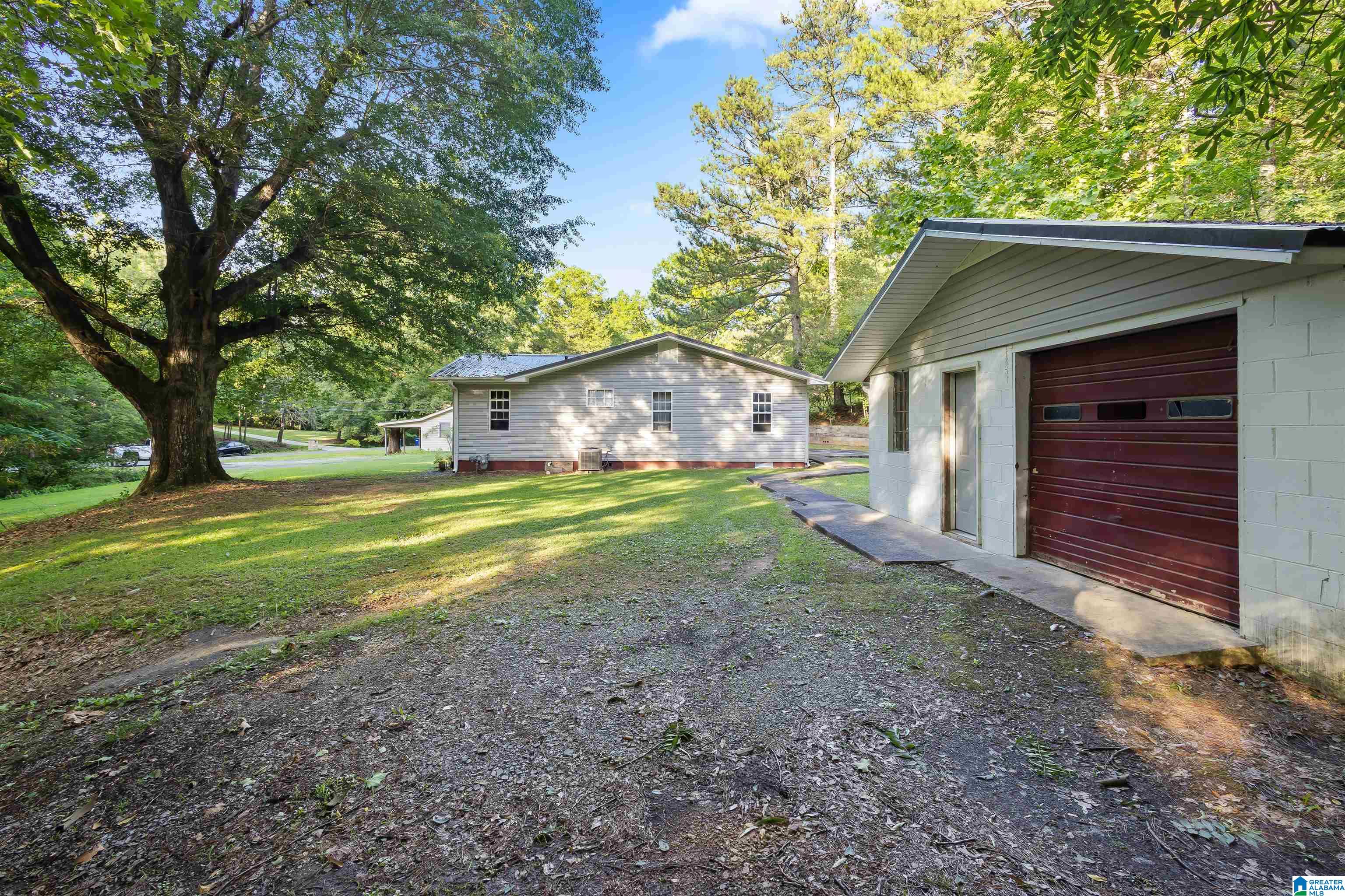 101 Owen Street Oneonta, AL 35121 - Photo 21 of 25