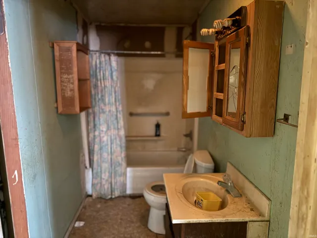 $59,900 | 15218 South State Road 17, Culver, IN 46511