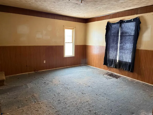 $59,900 | 15218 South State Road 17, Culver, IN 46511