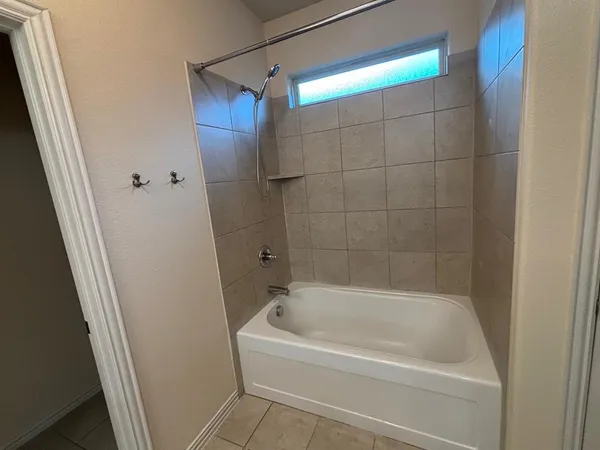 $2,170 | 316 Iron Ore Trail, Fort Worth, TX 76131