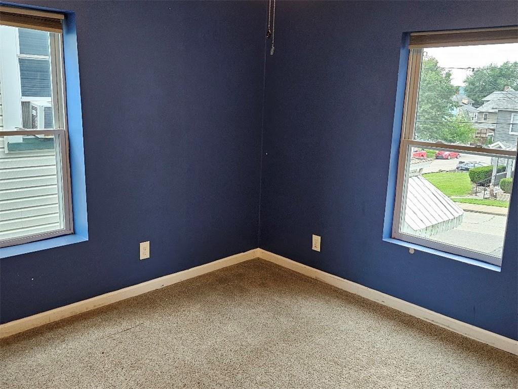 445 Ohio Avenue Rochester, PA 15074 - Photo 14 of 18 Gallery Image 14