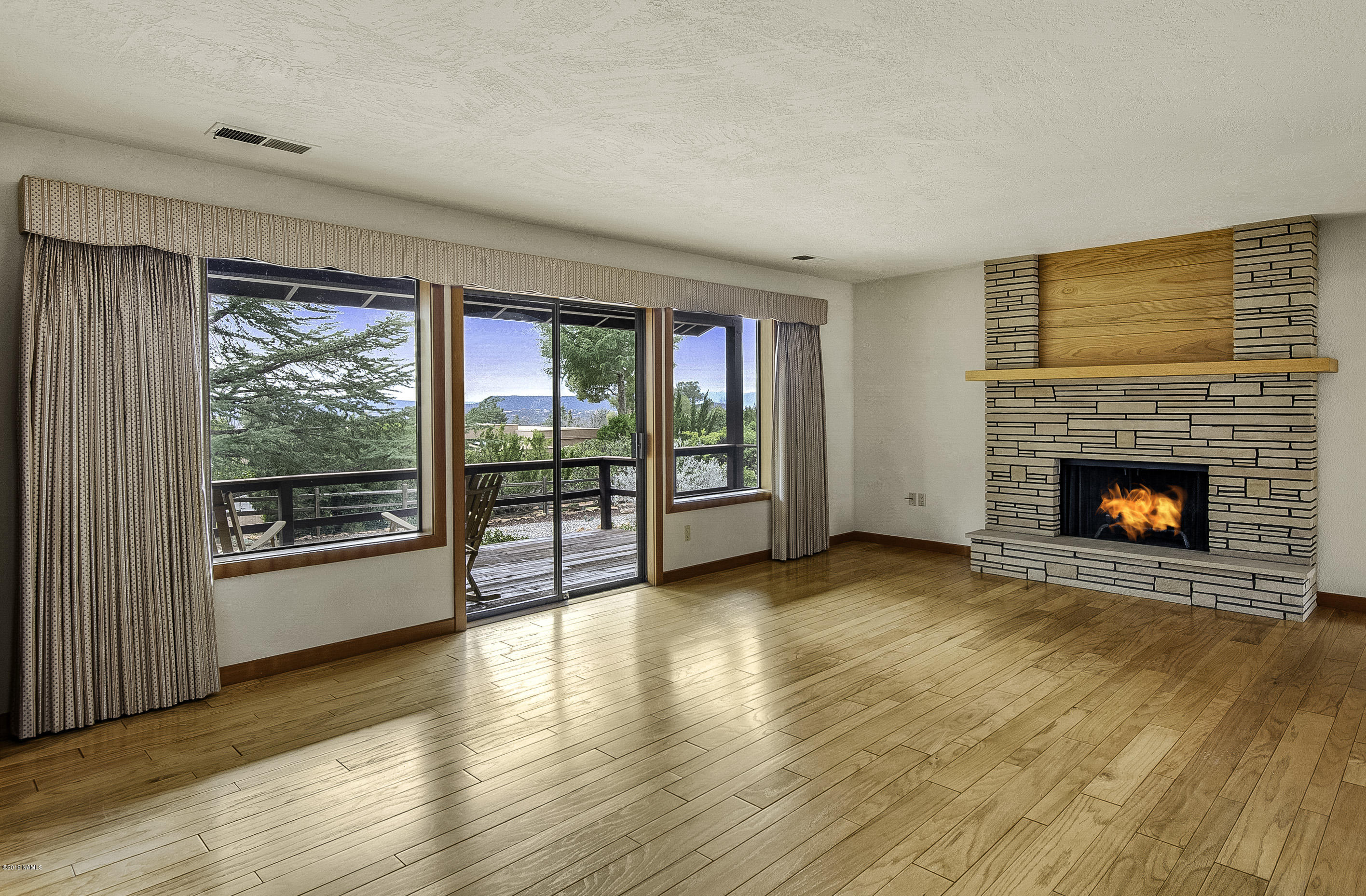 1080 Rodeo Road Sedona, AZ 86336 - Photo 10 of 33 DSC_2278an