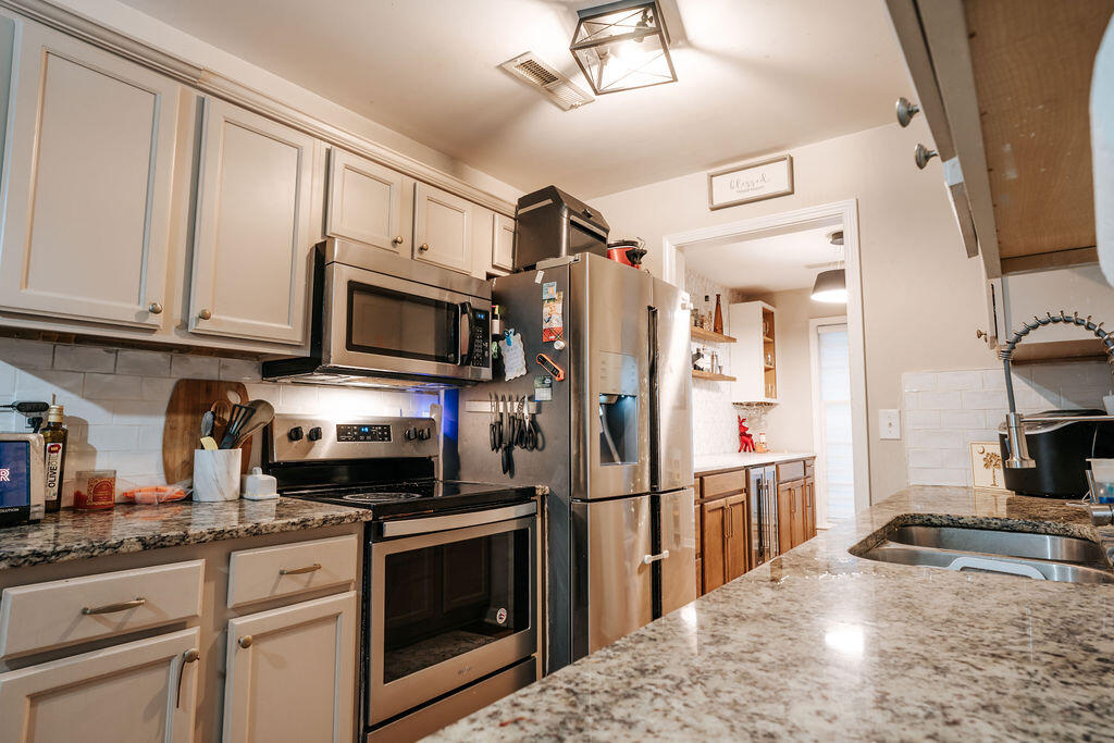 134 Tall Pines Road Ladson, SC 29456 - Photo 13 of 25 Kitchen