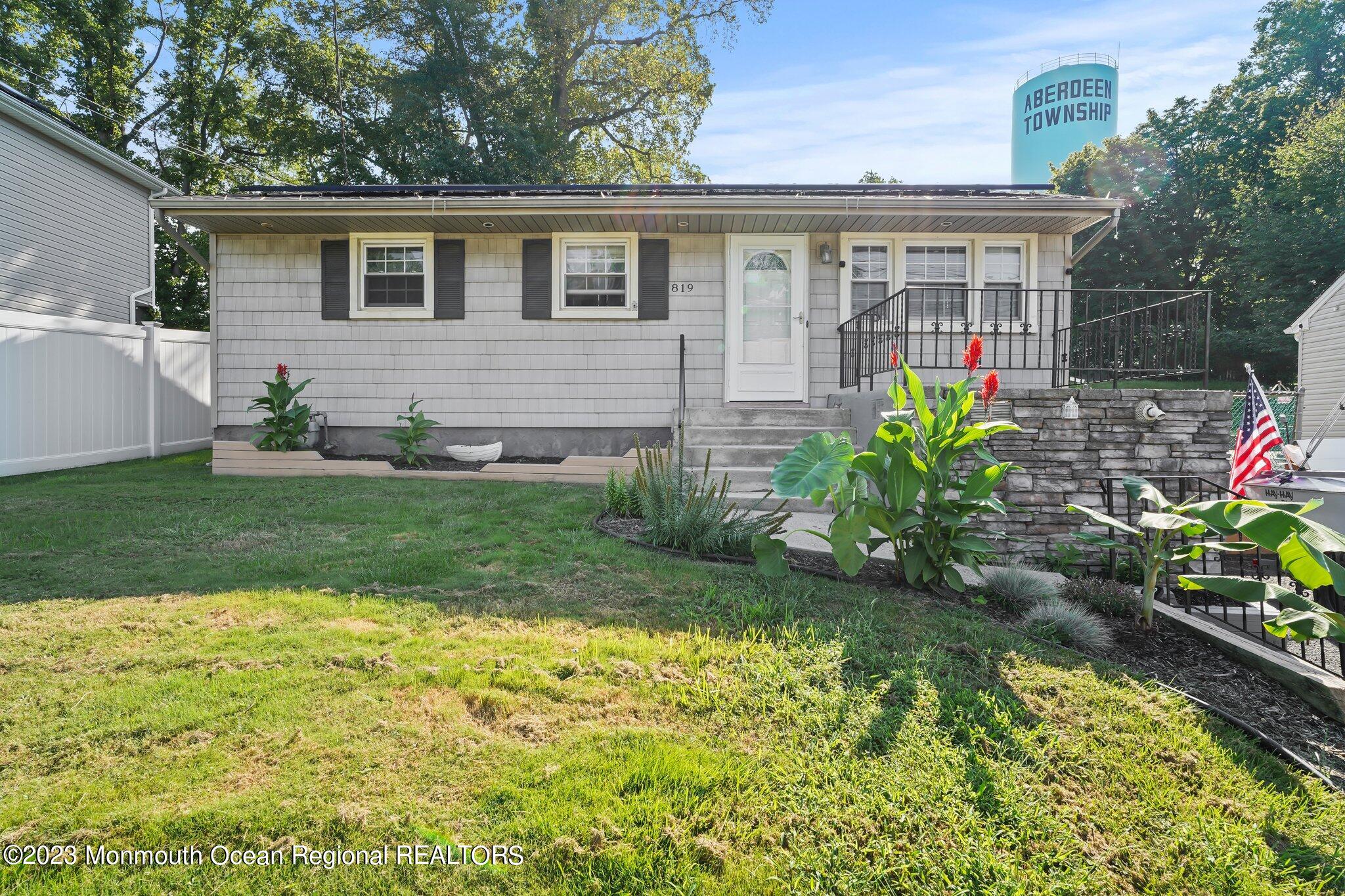 819 Shore Concourse Keyport, NJ 07735 - Photo 1 of 26 a view of a house with backyard and garden