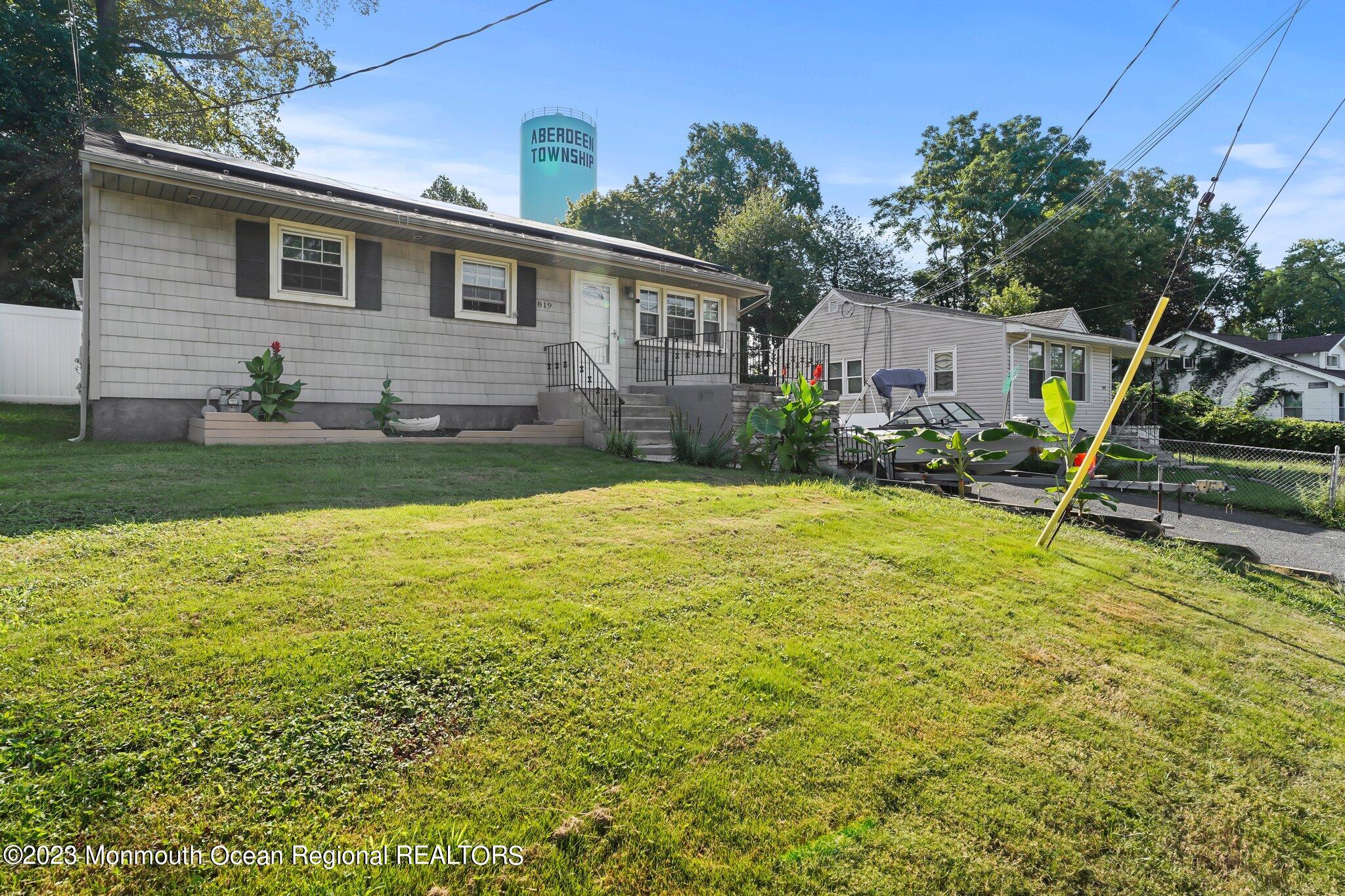 819 Shore Concourse Keyport, NJ 07735 - Photo 3 of 26 a view of a house with a backyard