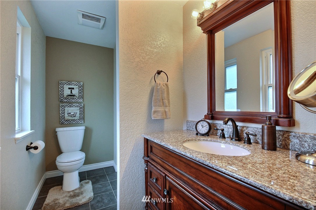 1303 220th Place Southwest Bothell, WA 98021 - Photo 15 of 24