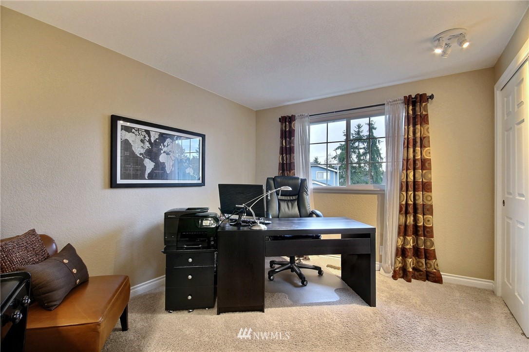 1303 220th Place Southwest Bothell, WA 98021 - Photo 16 of 24