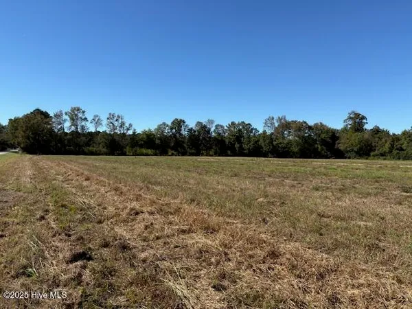 $135,000 | 1 Nc 102 Street East, Winterville, NC 28590