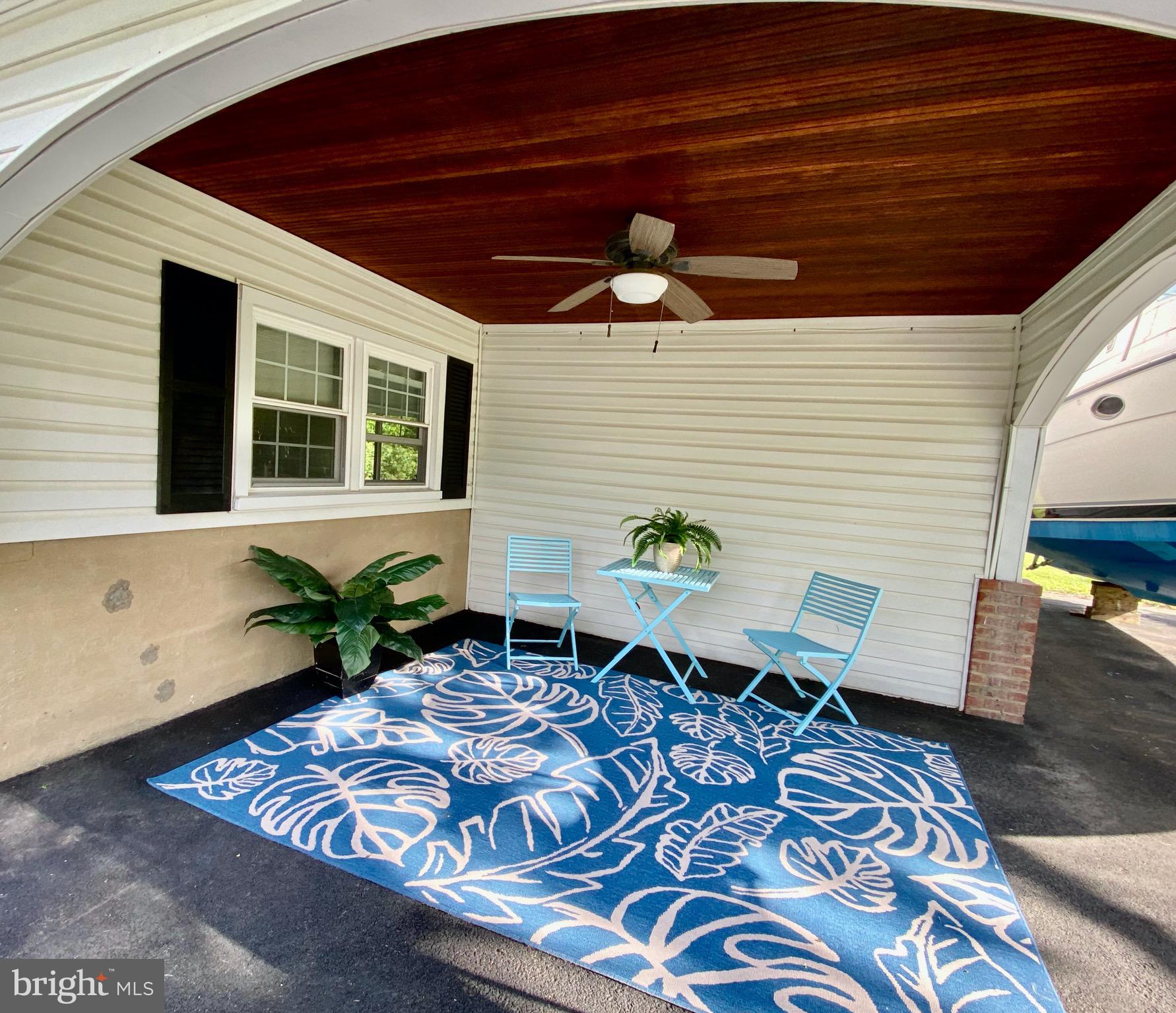 511 Chesapeake Avenue Stevensville, MD 21666 - Photo 3 of 58 Covered patio