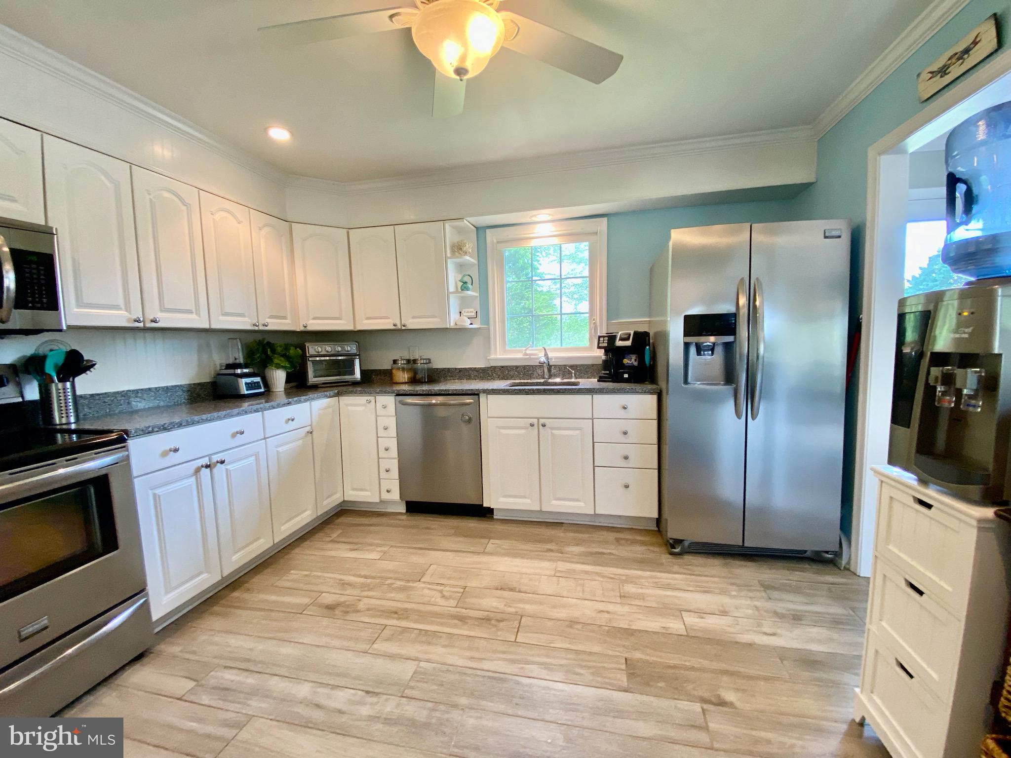 511 Chesapeake Avenue Stevensville, MD 21666 - Photo 35 of 58 Kitchen