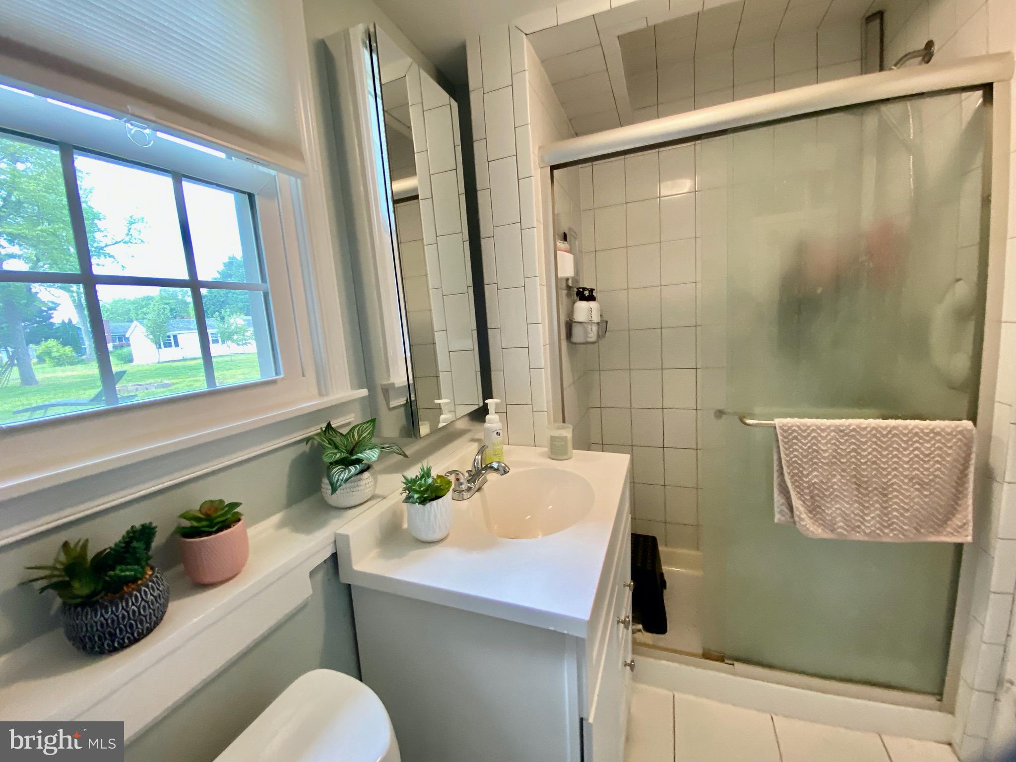 511 Chesapeake Avenue Stevensville, MD 21666 - Photo 53 of 58 Lower level full bath #3