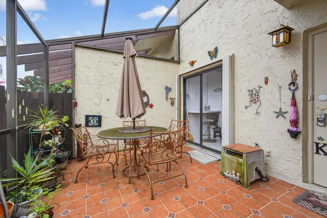 $2,000 | 13971 Nesting Way, Unit D, Delray Beach, FL 33484
