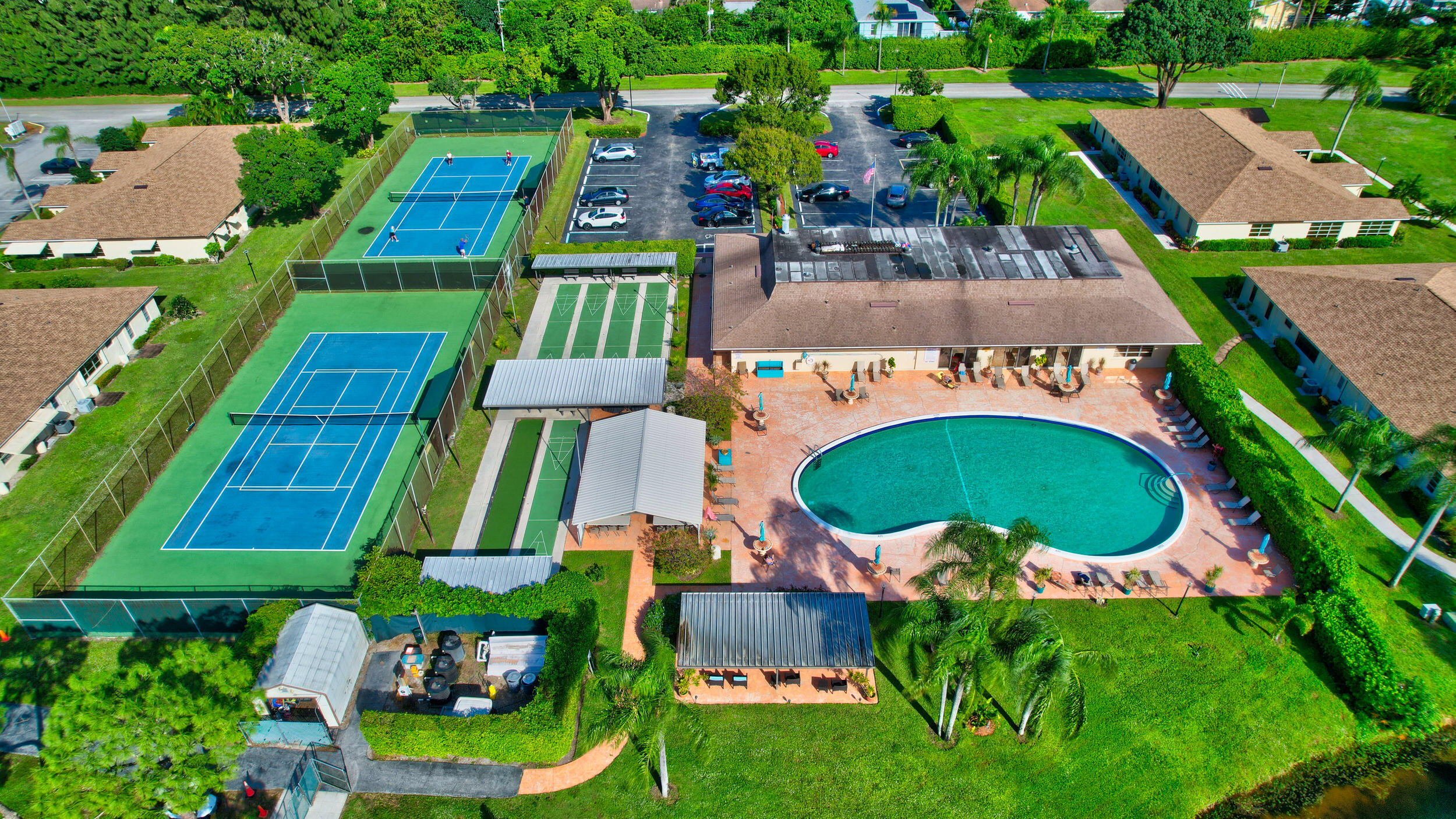 13971 Nesting Way, Unit D Delray Beach, FL 33484 - Photo 16 of 26 Tennis courts