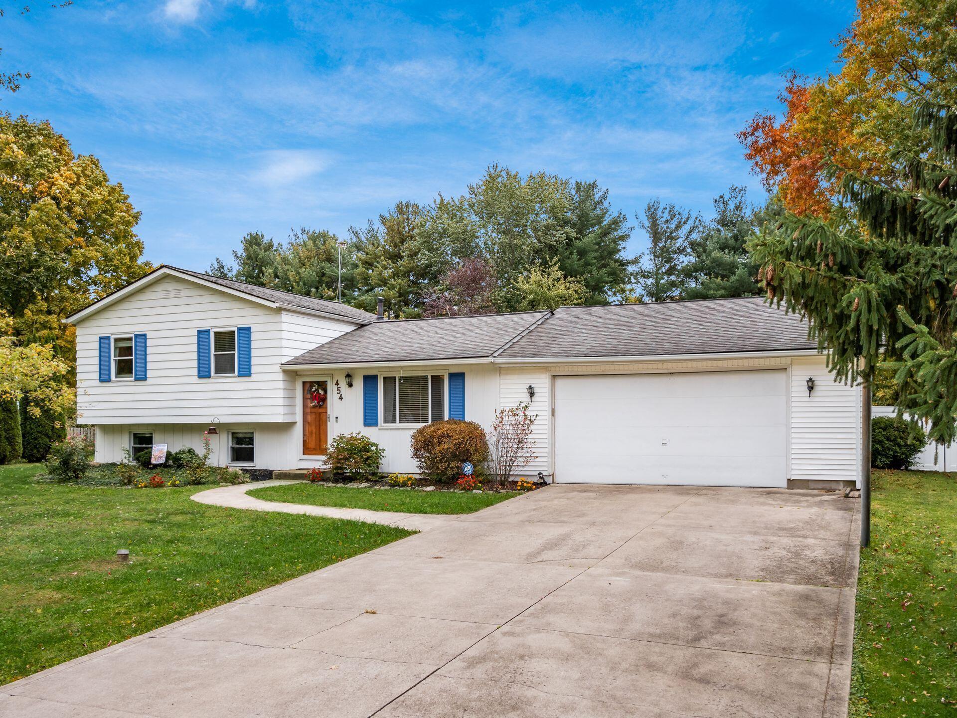 454 Ballman Road Etna, OH 43068 - Photo 2 of 28 Front A