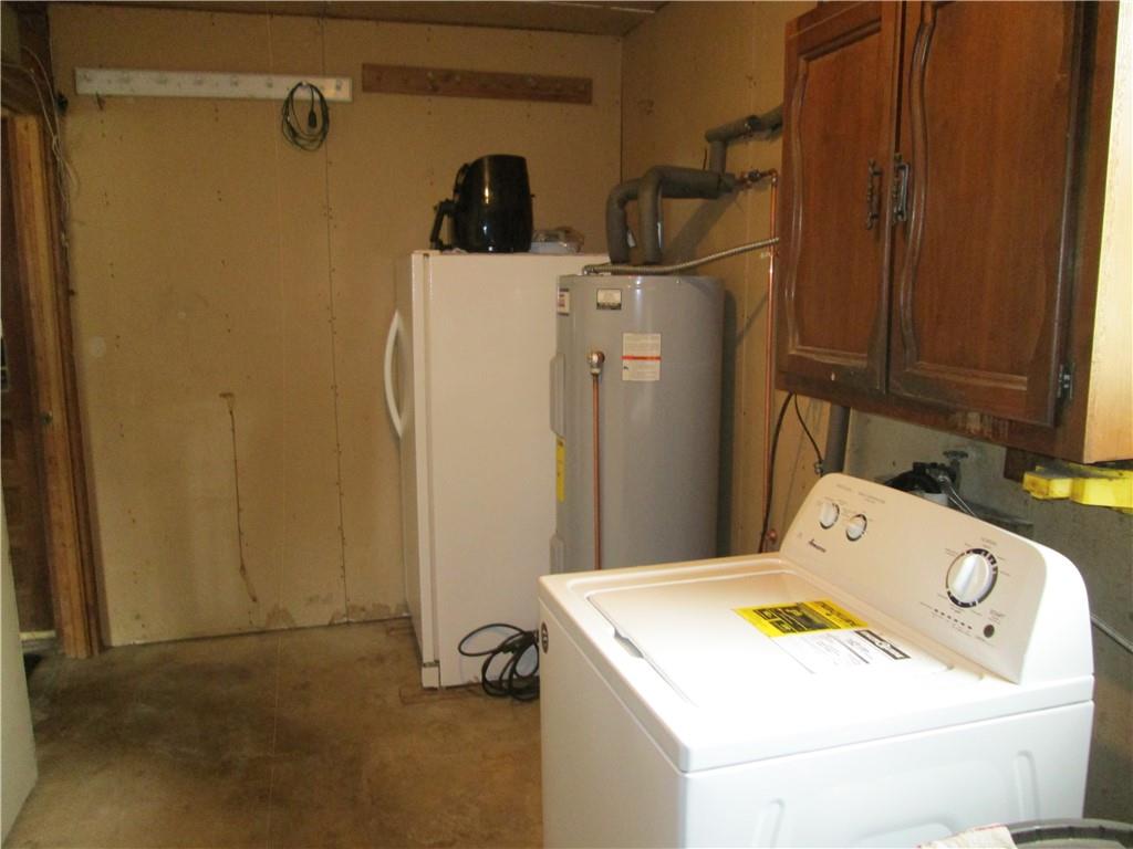 280 Salem Church Road Midland, PA 15059 - Photo 17 of 21 Gallery Image 17
