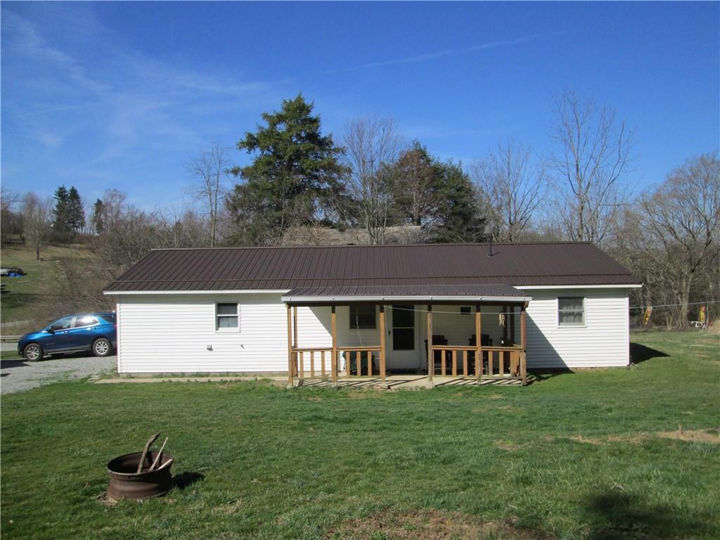 280 Salem Church Road Midland, PA 15059 - Photo 4 of 21 Gallery Image 4