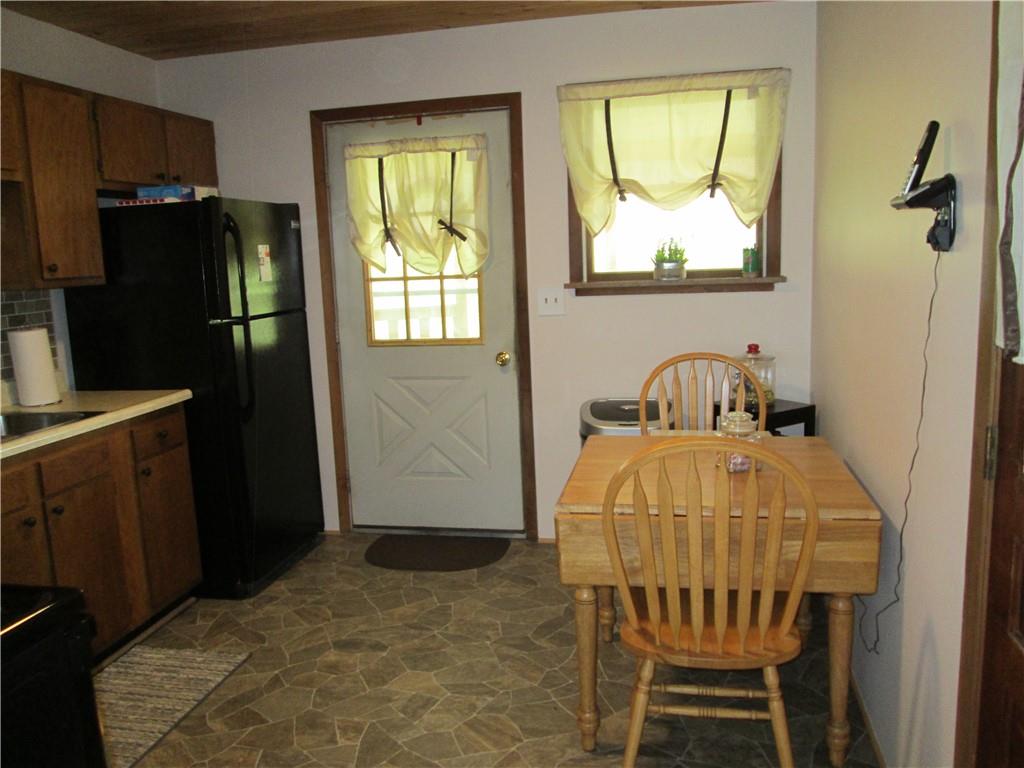280 Salem Church Road Midland, PA 15059 - Photo 9 of 21 Gallery Image 9
