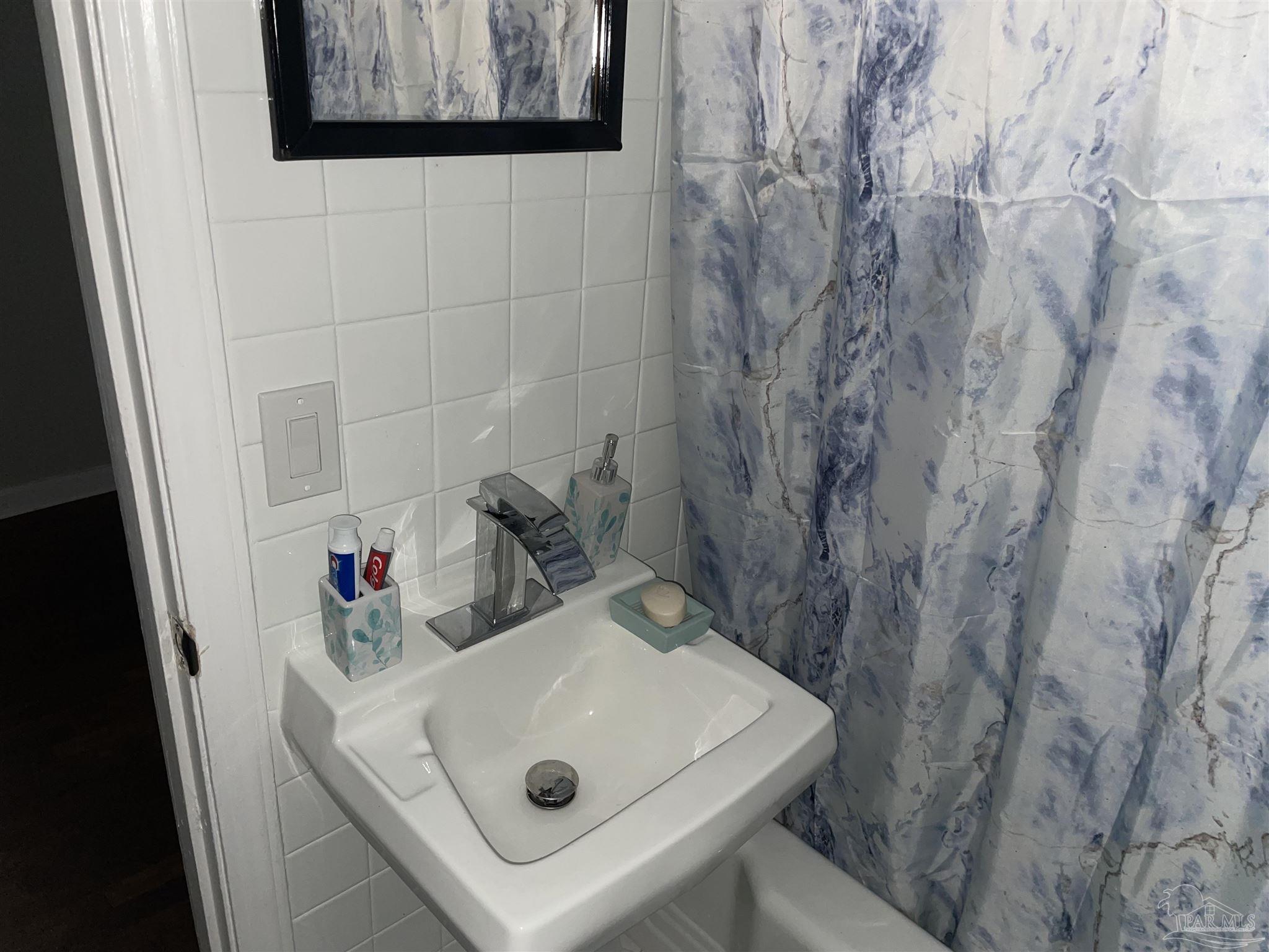 1001 Rue Max Street Pensacola, FL 32507 - Photo 27 of 31