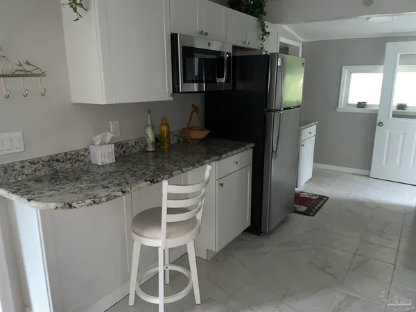 $1,695 | 1001 Rue Max Street, Pensacola, FL 32507