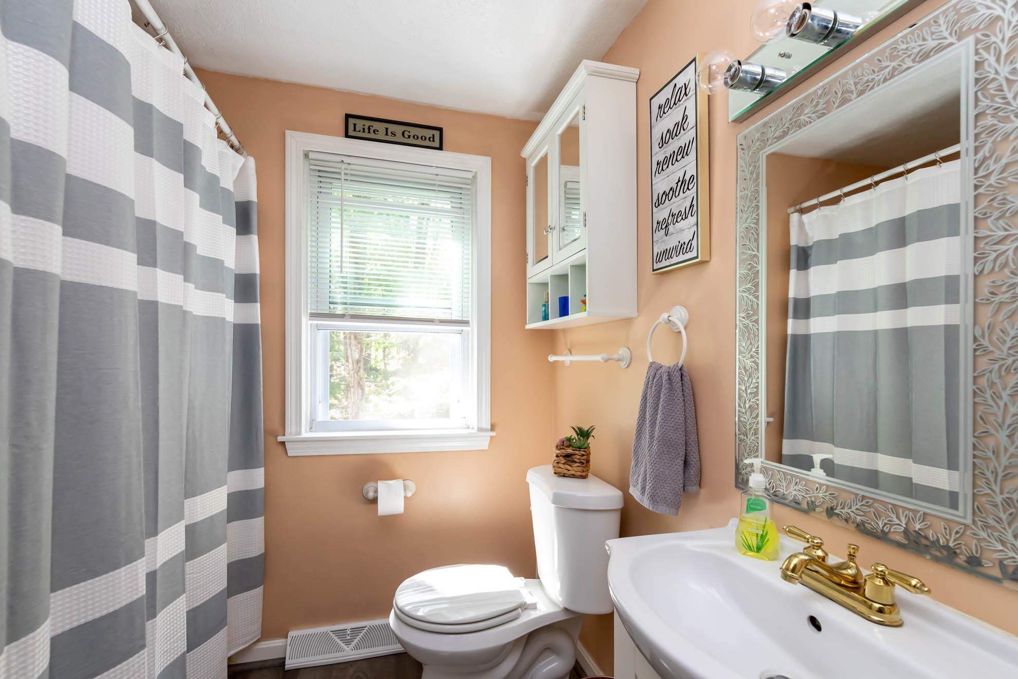 14 Lakeview Road Northwood, NH 03261 - Photo 23 of 40 Gallery Image 23