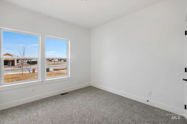 $415,000 | 2020 Lowline Avenue, Twin Falls, ID 83301