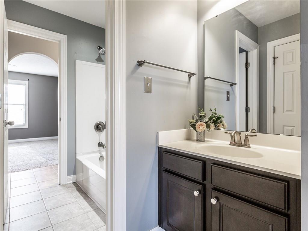 6230 Roxburgh Place Noblesville, IN 46062 - Photo 34 of 46 Gallery Image 34