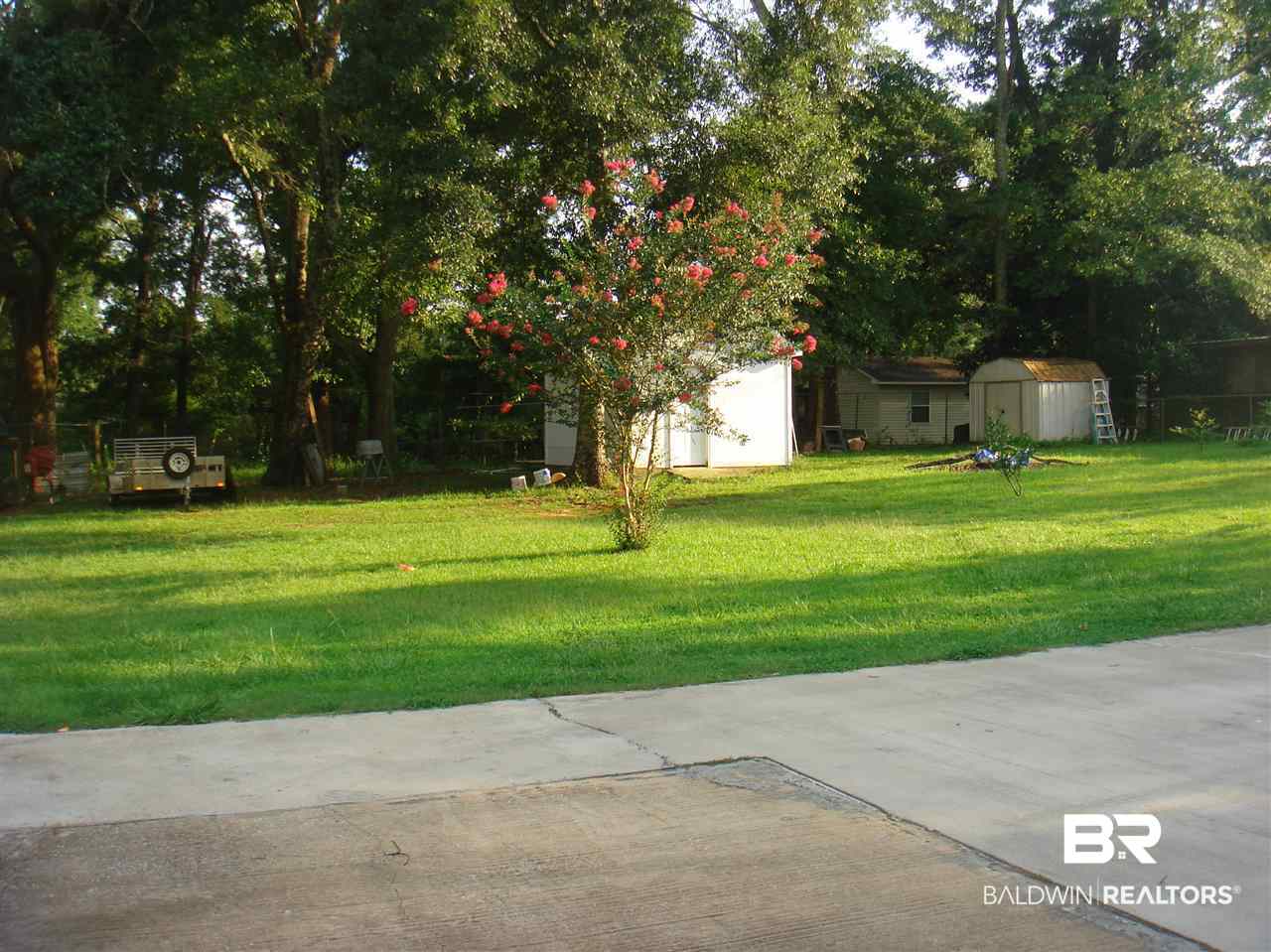 8305 Barrie Drive Theodore, AL 36582 - Photo 18 of 20 Shed is included