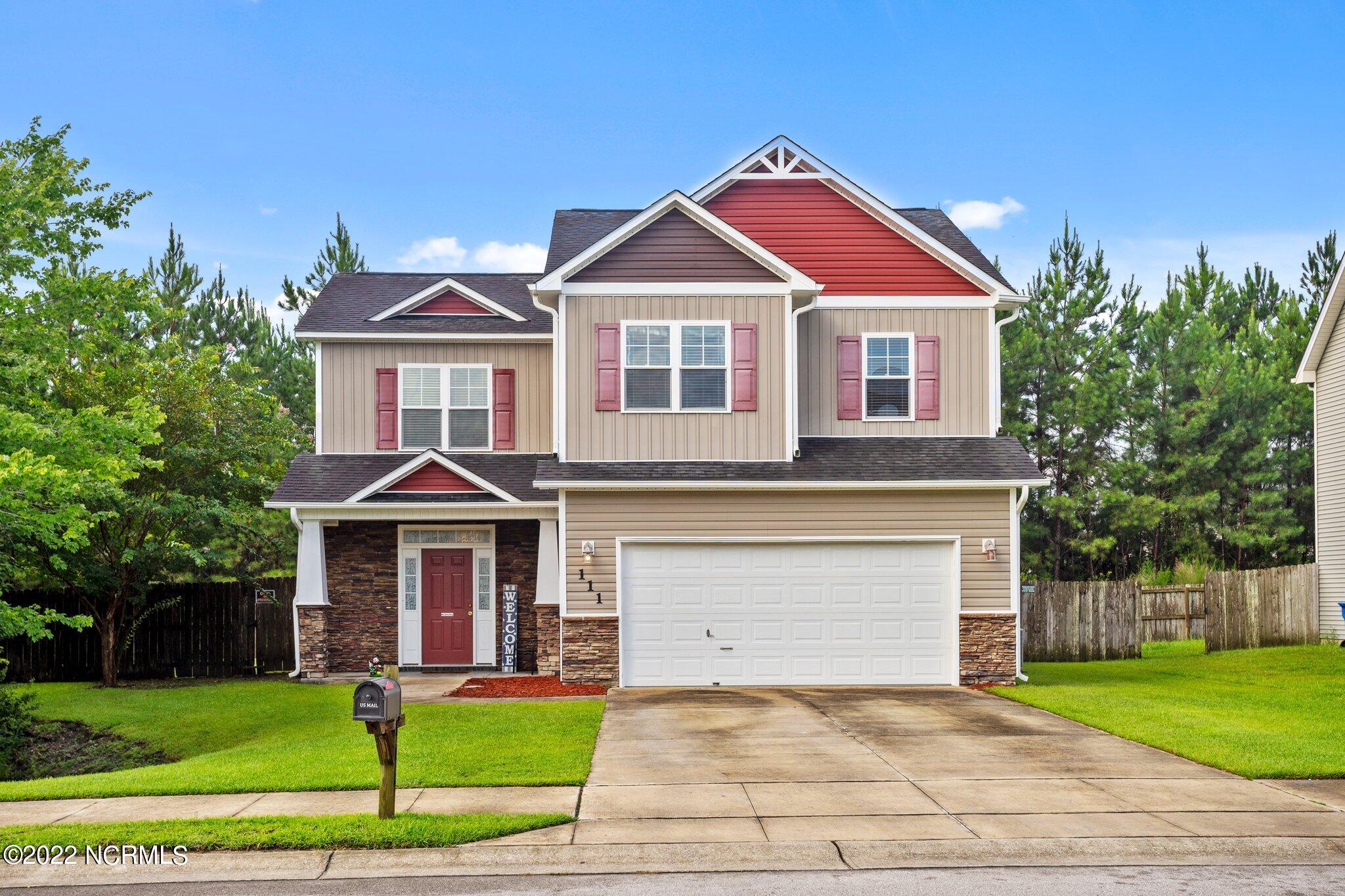 111 Stone Gate Jacksonville, NC 28546 - Photo 2 of 44 2-web-or-mls-DSC07308