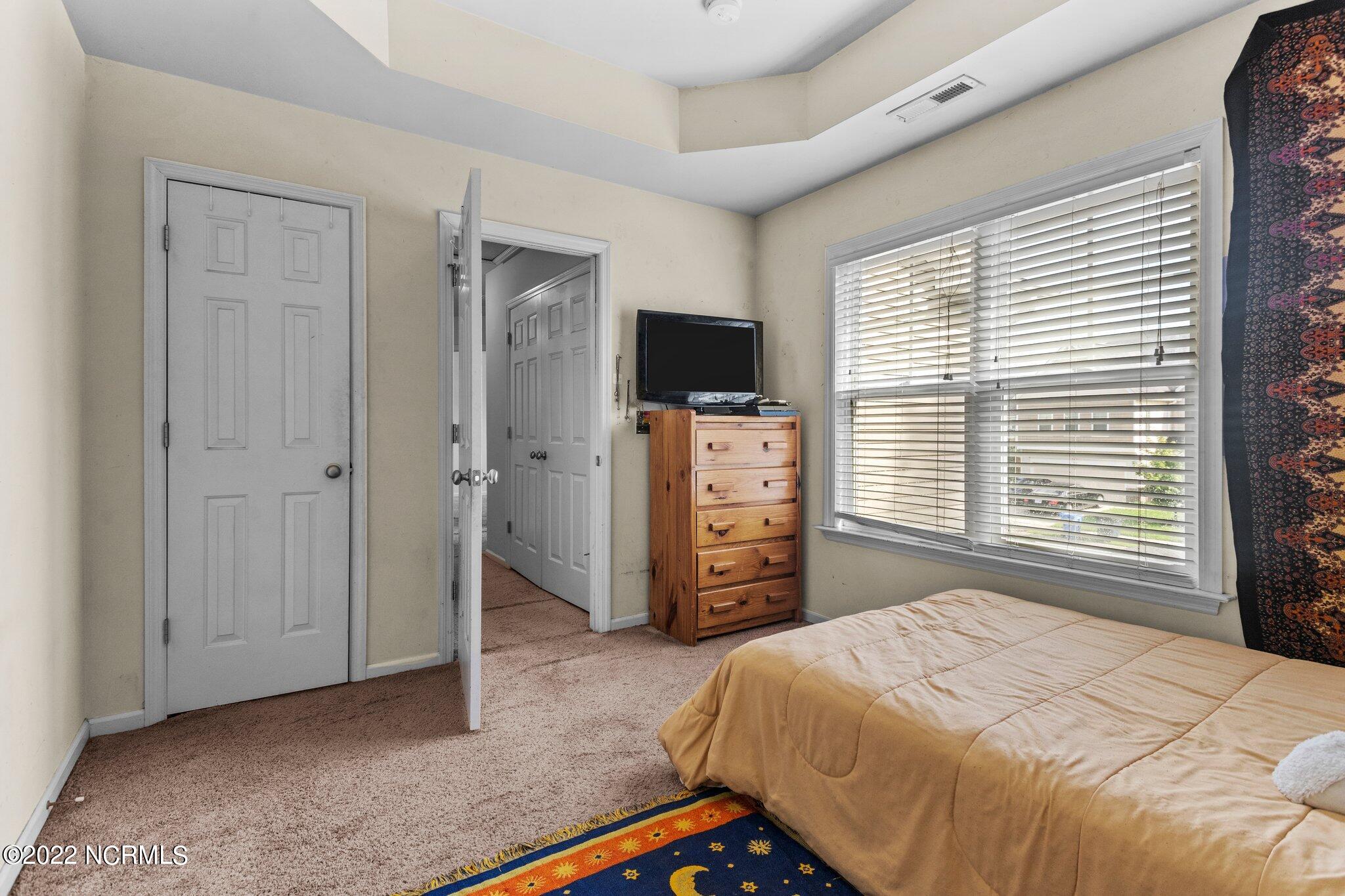 111 Stone Gate Jacksonville, NC 28546 - Photo 31 of 44 23-web-or-mls-DSC07326