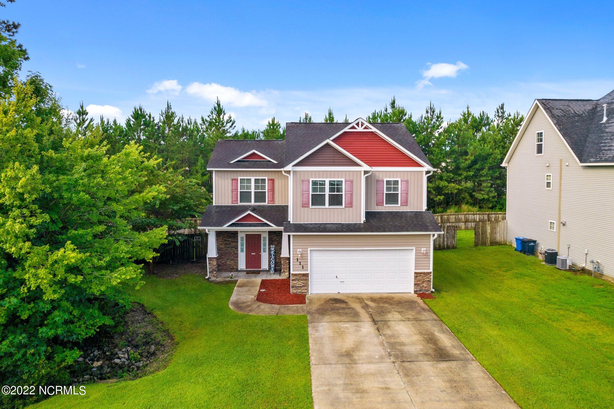 111 Stone Gate Jacksonville, NC 28546 - Photo 5 of 44 5-web-or-mls-DJI_0473