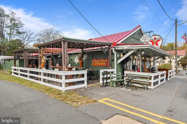 $2,700,000 | 13025 Yates Ford Road, Clifton, VA 20124